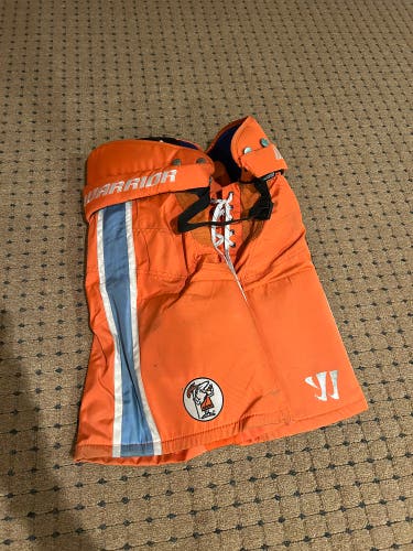 Senior Large Little Caesars Warrior Covert Hockey Pants (Used)