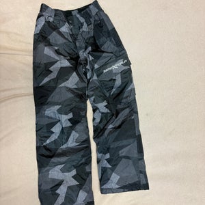 Zeroxposure Gray Unisex Youth Size 8 Ski Pants (Used)