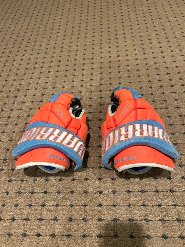 Warrior Covert Little Caesars Pro Gloves 13" (Used)