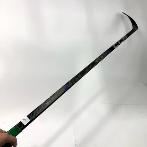Repaired Right Handed CCM Trigger 9 Pro - 80 Flex - P29 Curve - #QQ142