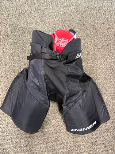Black Bauer Nsx Hockey Pants (New) | Senior XL