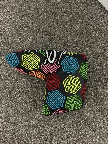 Rare Bettinardi Tour Issue Multi Colour Stinger Head Cover (Used)