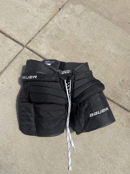 Senior XL Bauer Pro Hockey Goalie Pants (Used)