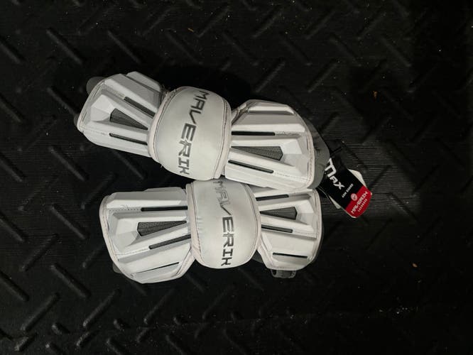 Large Adult Maverik Max Arm Pads (New)