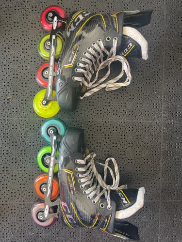 Like new CCM Super Tacks AS3 Pro Hockey Skates Regular Width (Used)