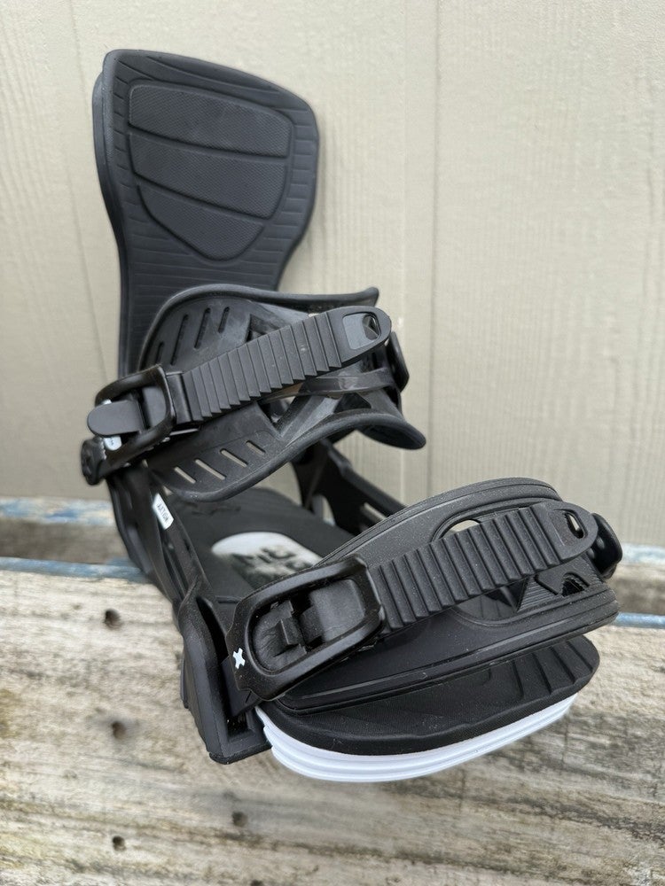 Bent Metal Jamie Lynn Transfer Bindings size M Rare Collectible