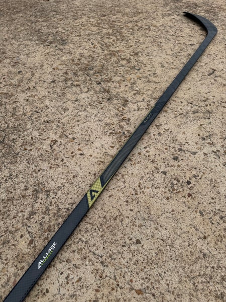 Warrior Alpha LX3 PRO Pro Stock Hockey Sticks Grip P90TM 95 Flex Right 43890