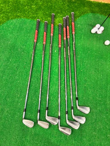 TaylorMade 2025 P770 Right Handed Iron Set extra Stiff Flex Steel