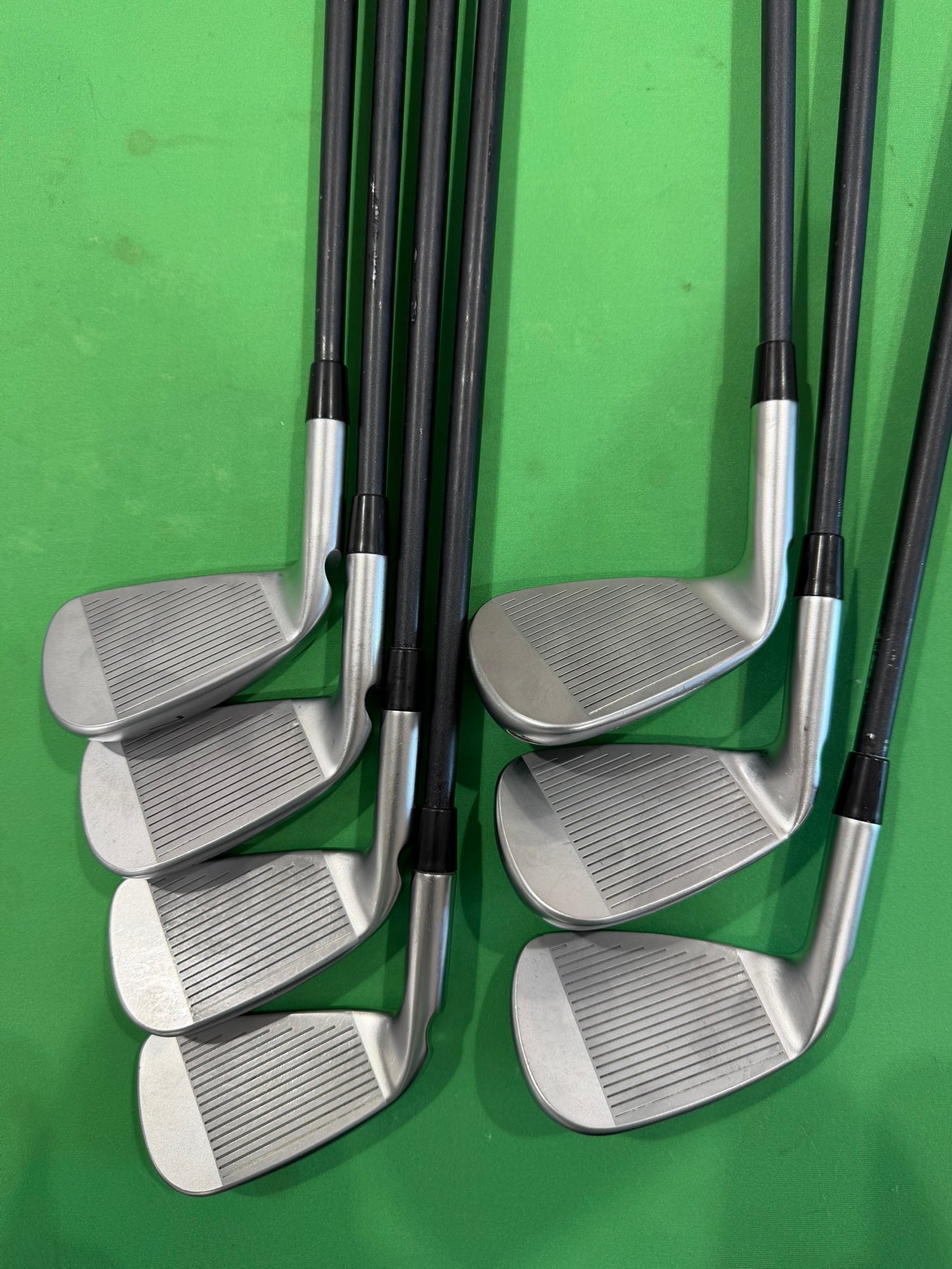 Ping i230 Iron Set Right Handed | Modus Tour 120 Stiff Flex Black