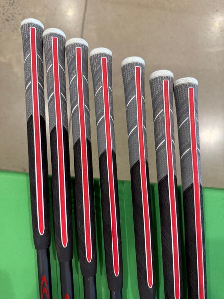 Ping i230 Iron Set Right Handed | Modus Tour 120 Stiff Flex Black