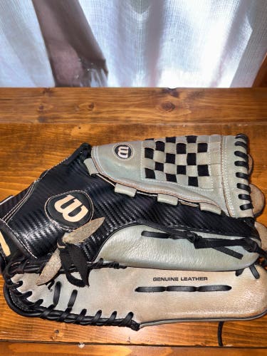 Wilson A360 RH Softball Glove 14" (Used)