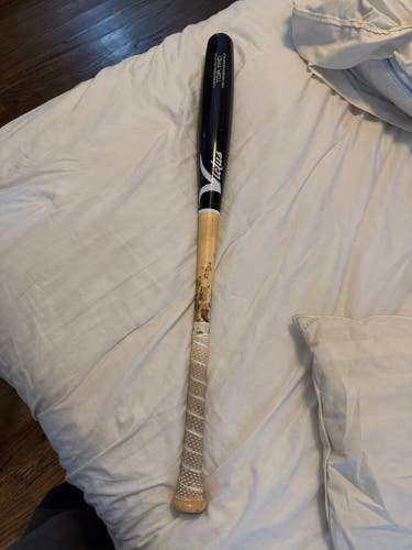 2025 Victus Torpedo Maple Bat (-3) 29 oz 32" (Used)