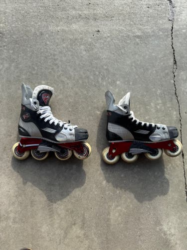 Bauer Hockey Skates Regular Width 7.5 (Used)