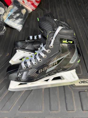 2024 Bauer Elite Hockey Goalie Skates Regular Width Size 5.5 (Used)