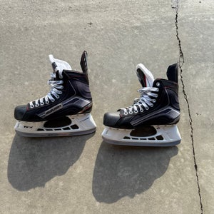 2015 Bauer Vapor X400 Hockey Skates Regular Width 7 (New)