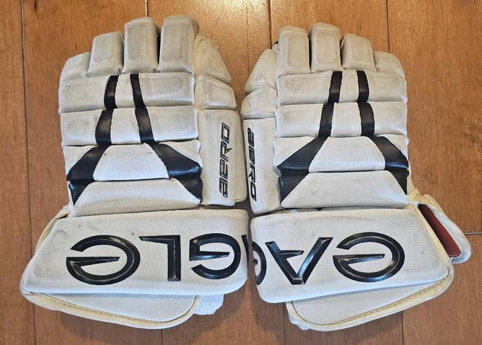 Eagle Aero Hockey Gloves 14" Senior – Pro Style (Used)