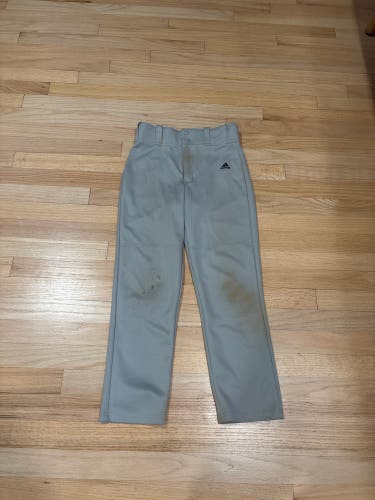 Gray Unisex Medium Youth Adidas Areoready Game Pants (Used) HOLE IN THE KNEE