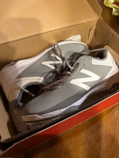Gray Women's Size M 11.0 (W 12.0) New Balance Mid Top (New)