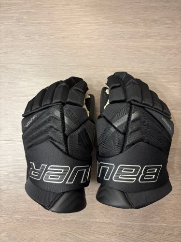 Bauer Vapor Flylite Gloves 14" (Used)
