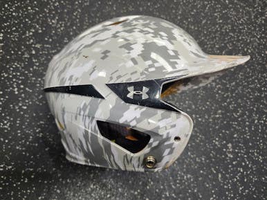 Used Under Armour CHARGED Batting Helmet No Mask Grey M/L 11849-S000039391