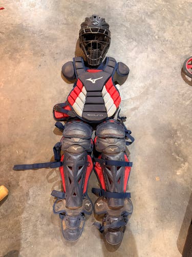 Mizuno Samurai Catcher's Set (Used)