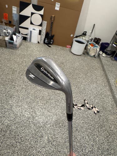 Men's TaylorMade Z Spin Right Handed Wedge 56 Degree (Used)