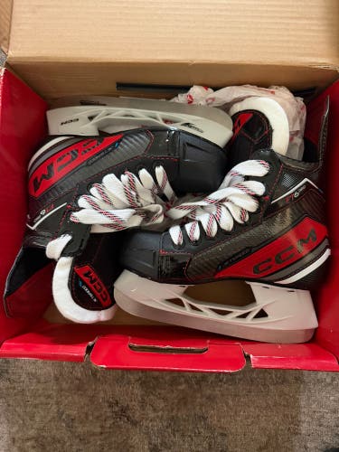 2023 CCM JetSpeed FT6 Pro Hockey Skates Regular Width 12.5 (New)