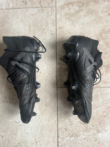 Black Unisex Size M 7.0 (W 8.0) Puma Future Turf Cleats Cleats (Used)