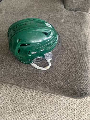 Medium Bauer Re-Akt 150 Helmet (Used)