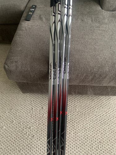 Senior Bauer Vapor Team Right Handed Hockey Stick P92 70 Flex (Used)