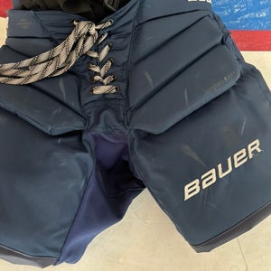 Intermediate Large Bauer Elite Hockey Goalie Pants  (Used)