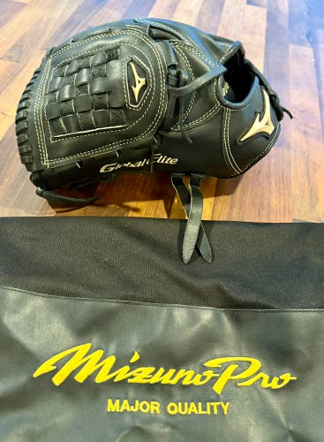 Mizuno Global Elite LH Pitcher's Baseball Glove 12" (Used)