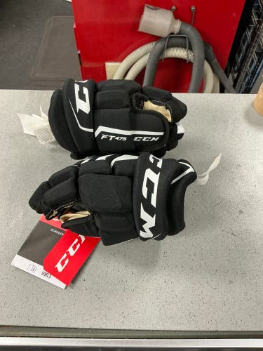 CCM JetSpeed FT350 Gloves 11" (New)