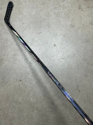 87 Flex P90TM Senior Bauer Proto-R Right Hand Hockey Stick (Used)