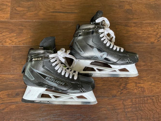 Bauer Pro Hockey Goalie Skates Size 9 Fit 2