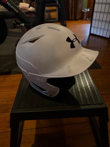 Medium Under Armour UABH2-100 Batting Helmet (Used)
