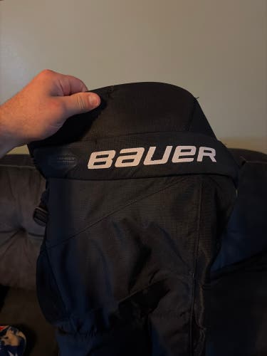 Men's Senior Medium Bauer Supreme 3S Hockey Pants (Used)