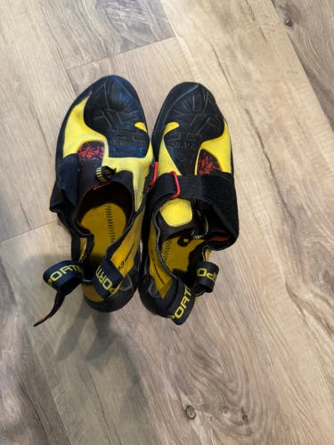 Unisex Size M 10.0 (W 11.0) Adult La Sportiva Shoes (Used)