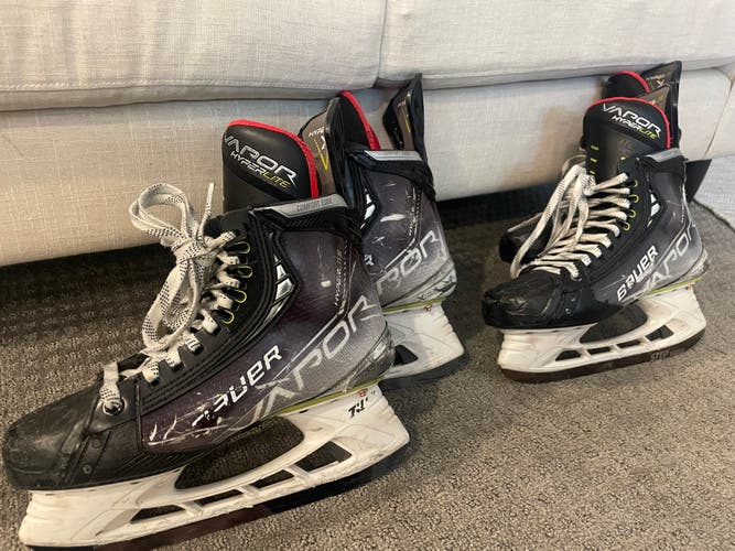 Black/Gray 2025 Bauer Vapor Hyperlite Hockey Skates Regular Width Size 6.5 (Used)