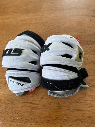 Large Adult STX Stallion 900 Arm Pads (Used)