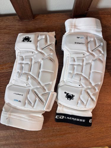 XS Youth ECD Echo Arm Pads (New)