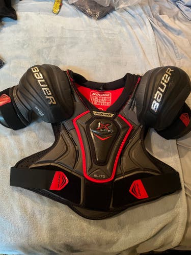 BAUER VAPOR 1X LITE PRO SHOULDER PADS NEW (SEE DESC) A/XL
