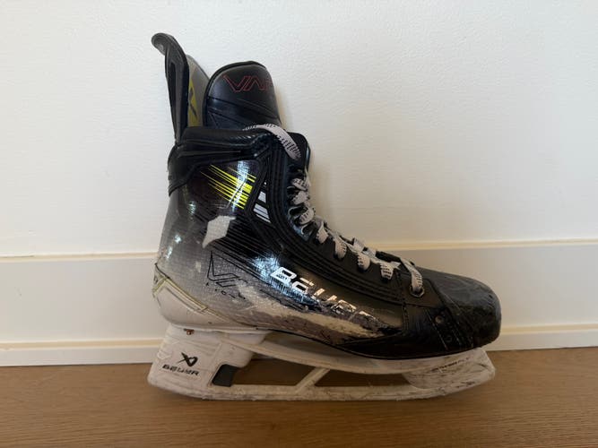 Bauer Vapor Hyperlite 2 Hockey Skates 8