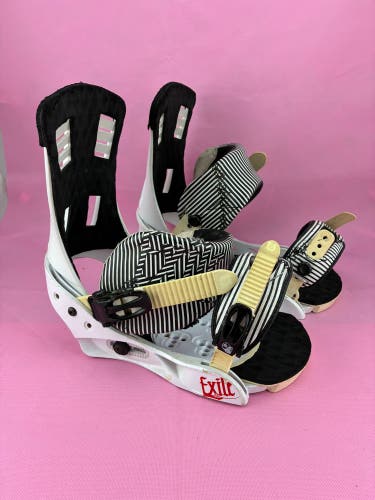 Burton Exile Snowboard Bindings 2010 Men’s Large White Plague