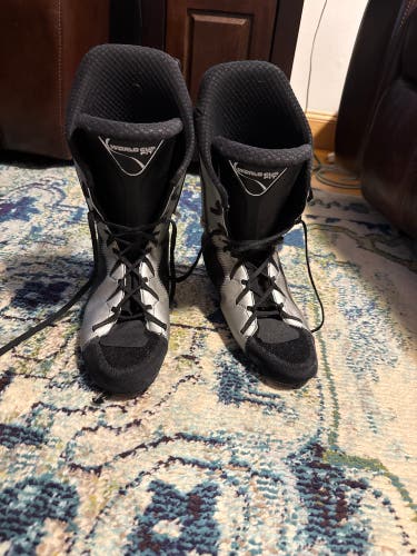 Mondo 24 & 24.5 Men's Rossignol Hero World Cup ZA Racing Ski Boots Stiff Flex (Used)