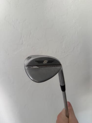 Men's Titleist Vokey SM8 Right Handed Wedge Wedge Flex 56 Degree (Used)