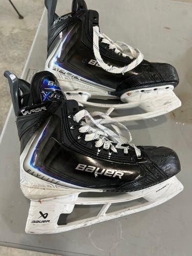 2025 Bauer Vapor Flylite Hockey Skates 8 (Used)