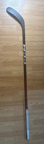 Senior CCM JetSpeed FT+. Right Handed Hockey Stick. P88 75 Flex.