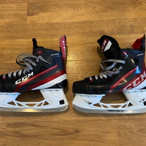 CCM JetSpeed XTRA PLUS Hockey Skates Regular Width 9.5 (Used)