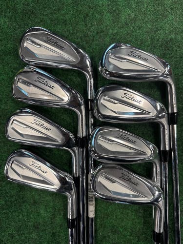 2023 Titleist T350 Iron Set RH (Regular) | (Used) AMT Red R300 Shafts #4-PW, 48